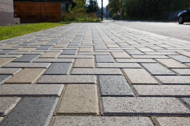 Best Permeable driveway pavers in Nashvle, IL